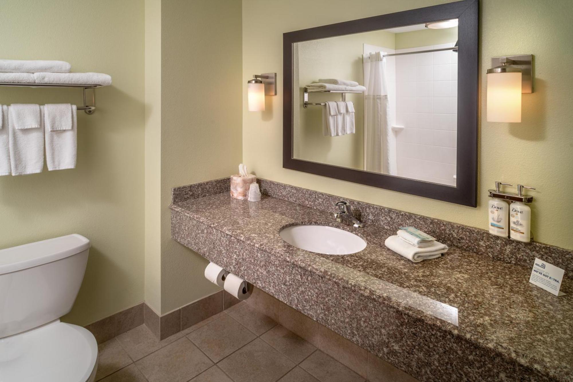 Holiday Inn Express & Suites Lebanon By Ihg Luaran gambar