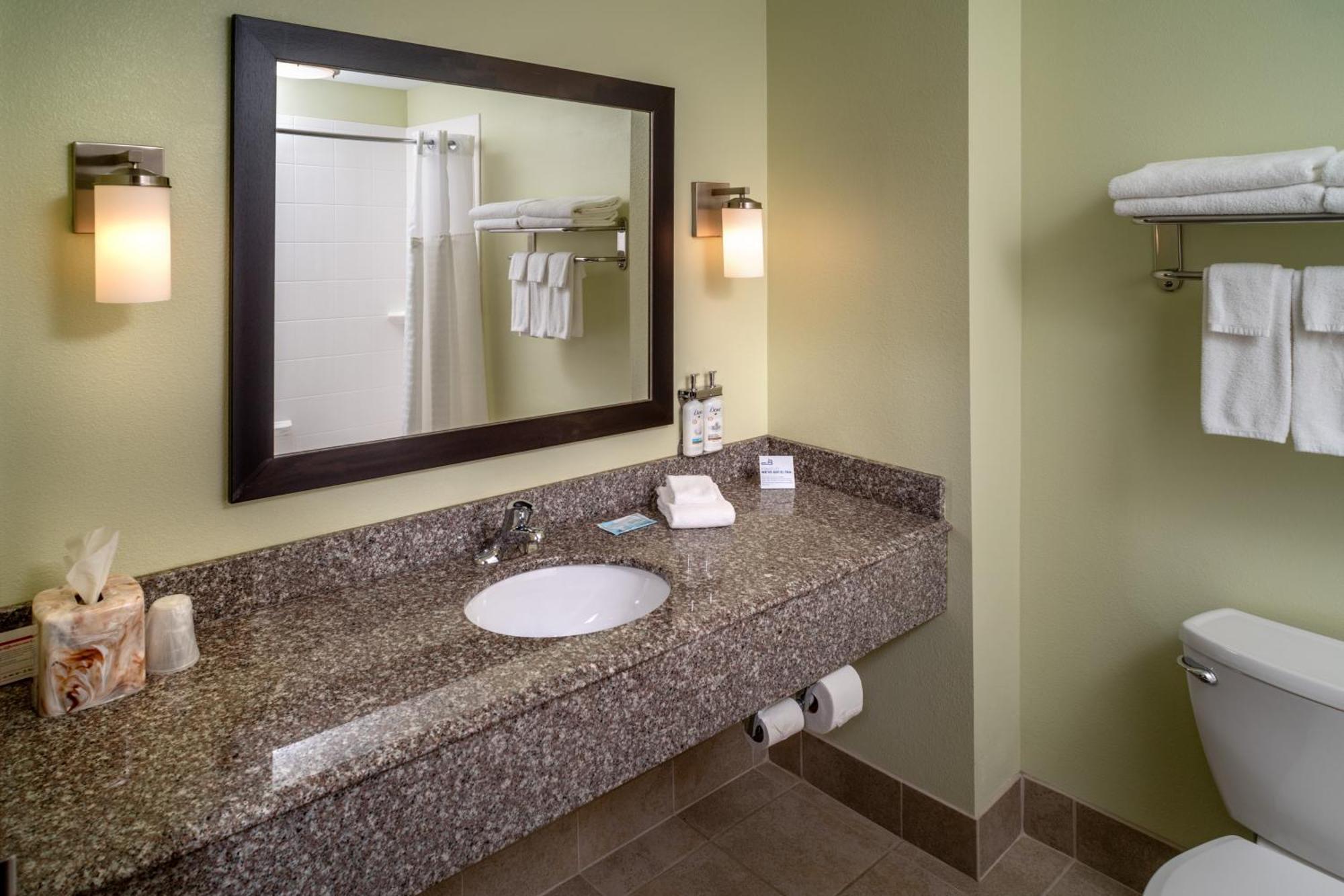 Holiday Inn Express & Suites Lebanon By Ihg Luaran gambar