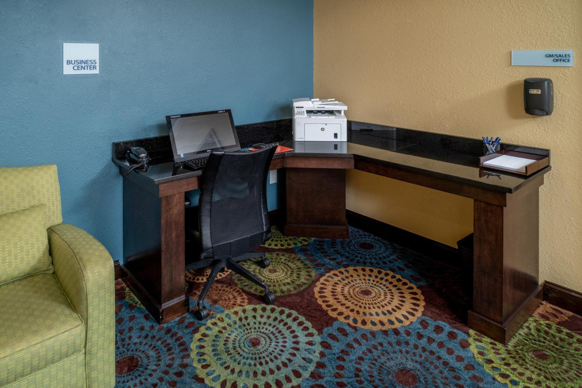 Holiday Inn Express & Suites Lebanon By Ihg Luaran gambar