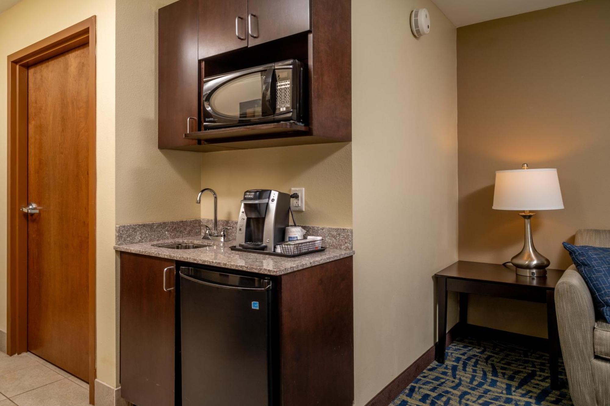 Holiday Inn Express & Suites Lebanon By Ihg Luaran gambar