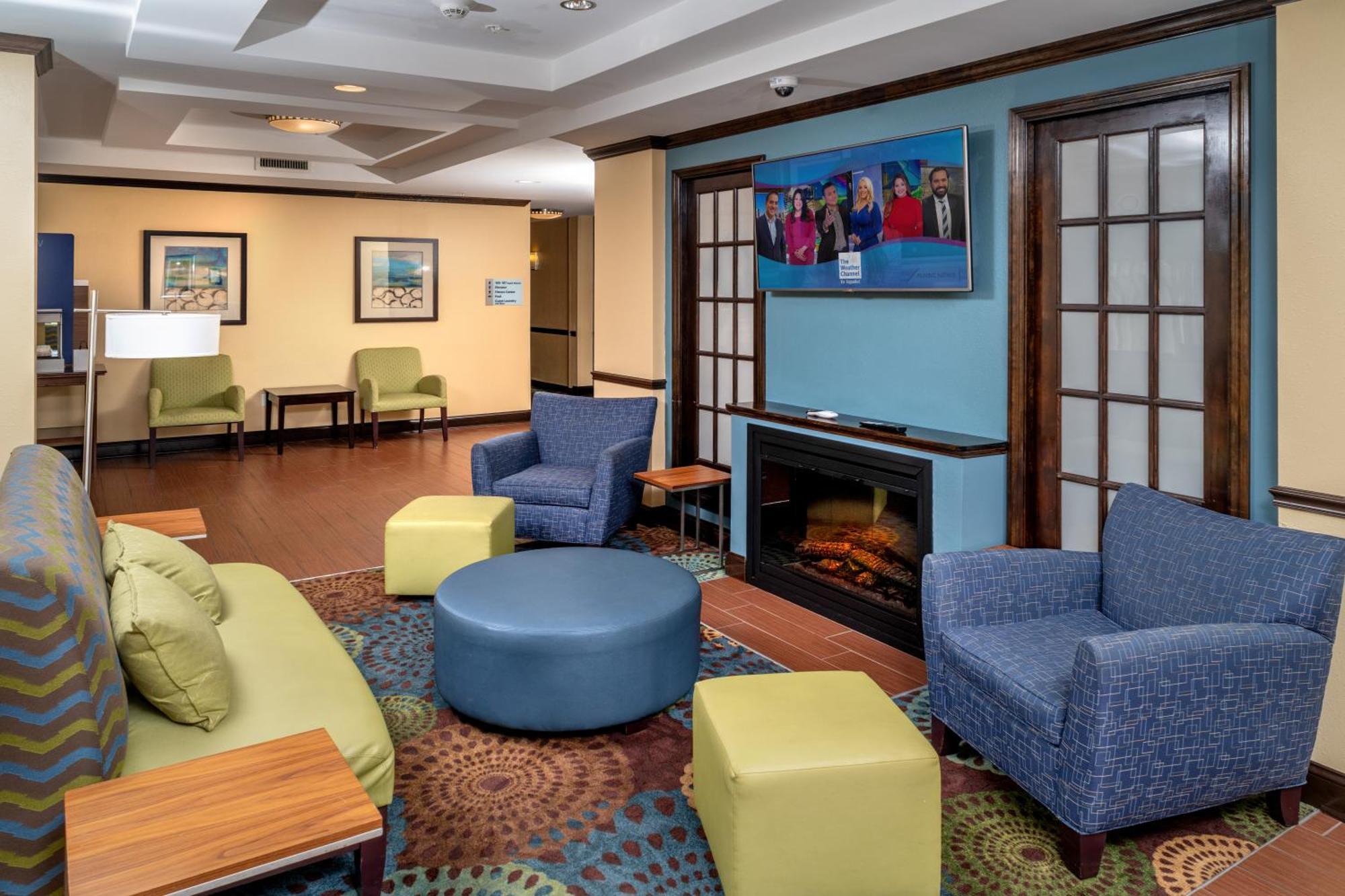 Holiday Inn Express & Suites Lebanon By Ihg Luaran gambar